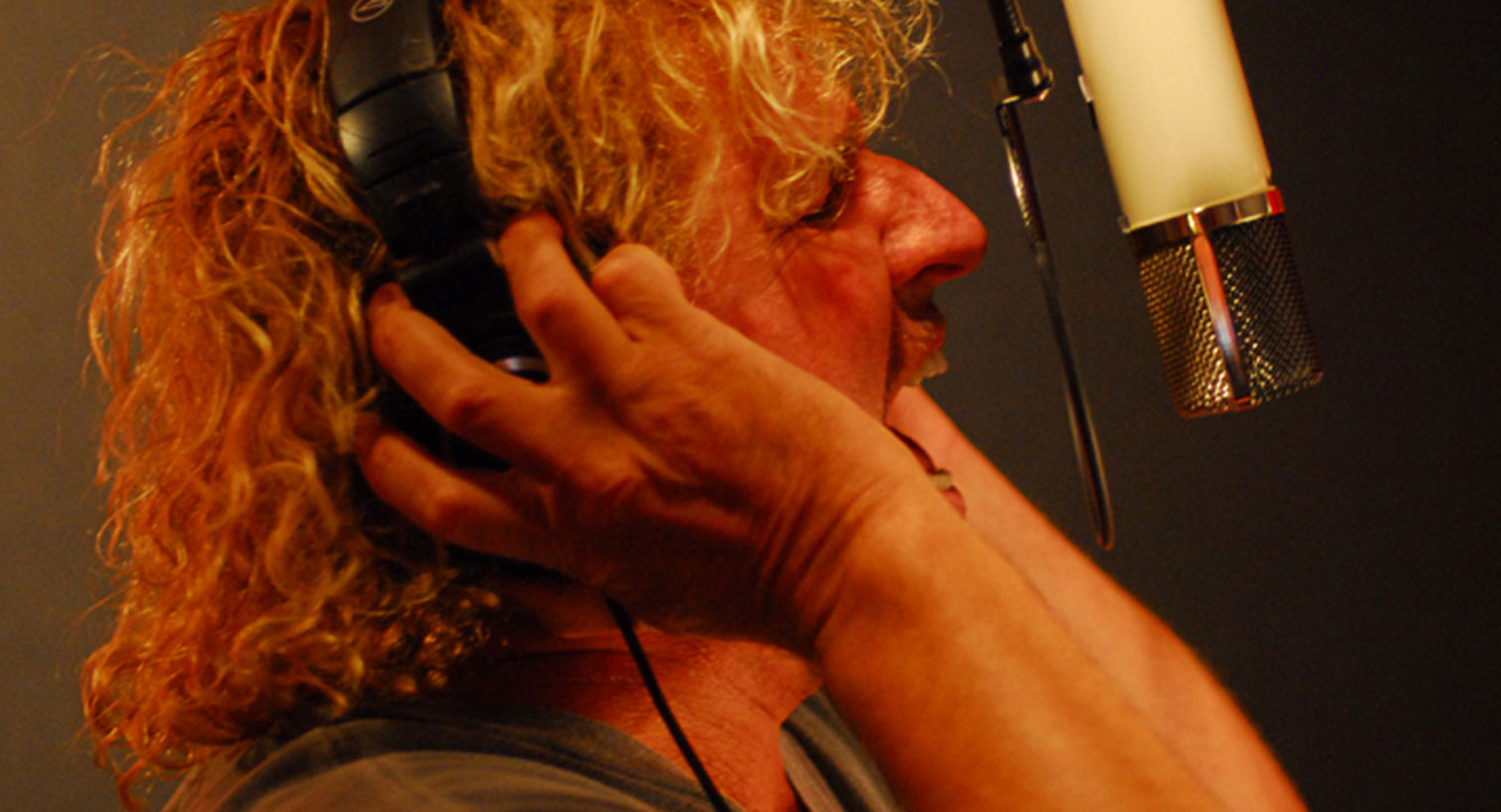 Sammy Hagar and Chickenfoot Pick TELEFUNKEN